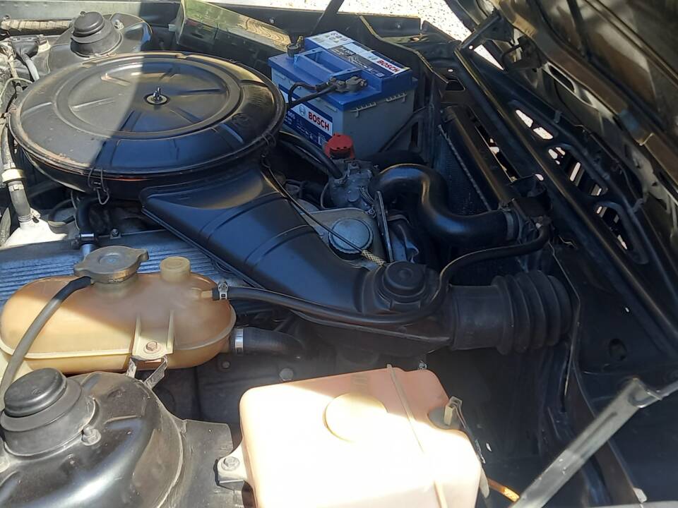 Afbeelding 8/21 van BMW 320&#x2F;6 (1981)