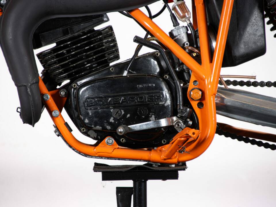Image 13/46 of Can-Am 125 MX-6 (1980)