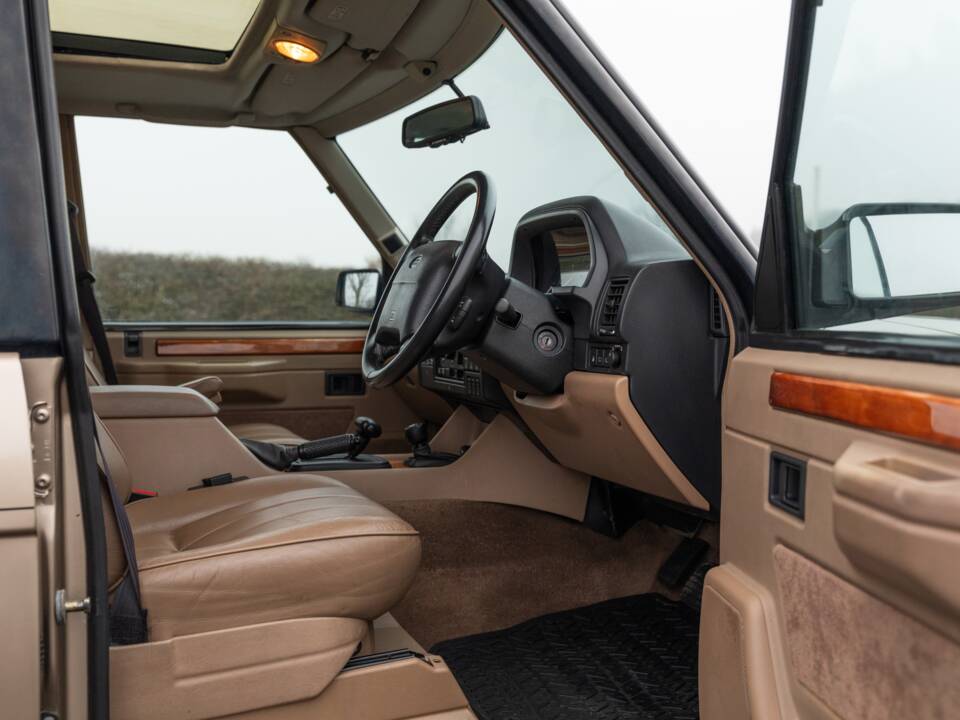 Image 22/50 of Land Rover Range Rover Classic 3.9 (1994)