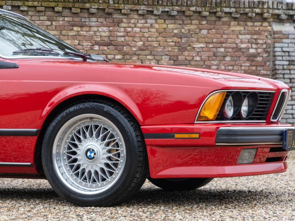 Afbeelding 45/50 van BMW M6 (1988)