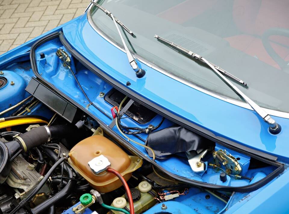 Image 15/16 of Lancia Beta HPE 2000 (1976)