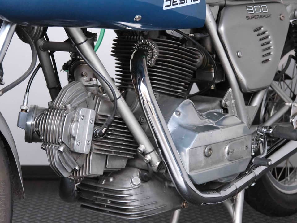 Image 34/75 of Ducati 900 SS (1976)