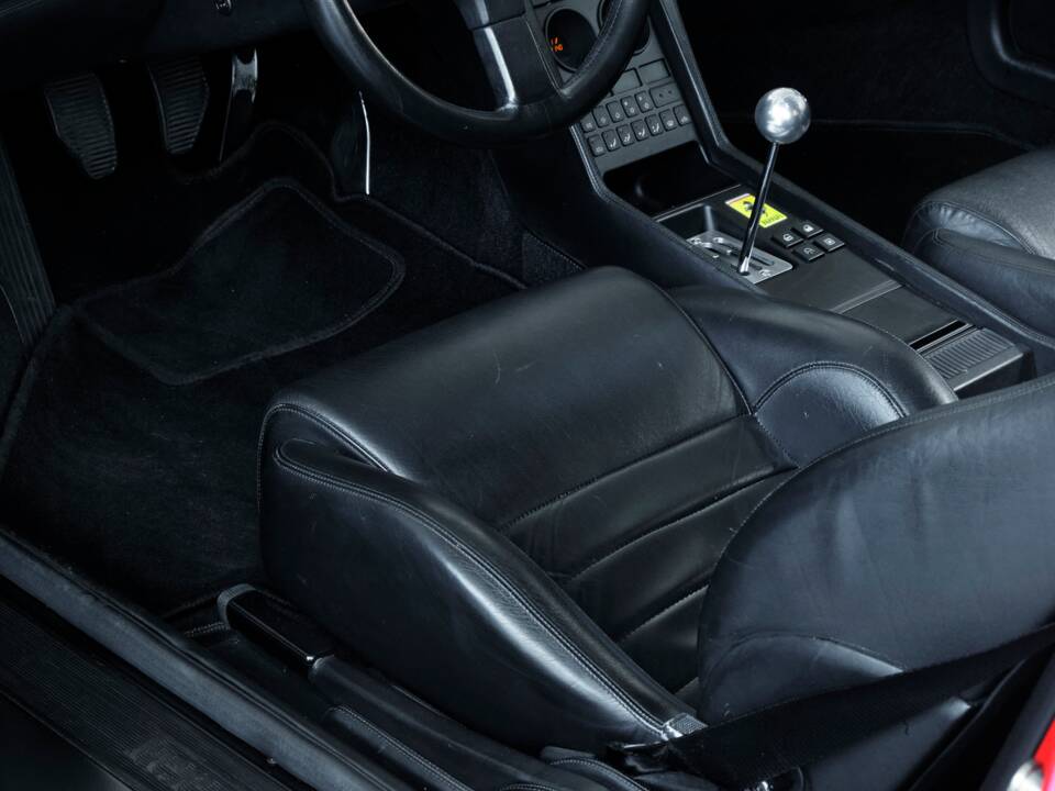 Afbeelding 50/50 van Ferrari 348 TB (1991)