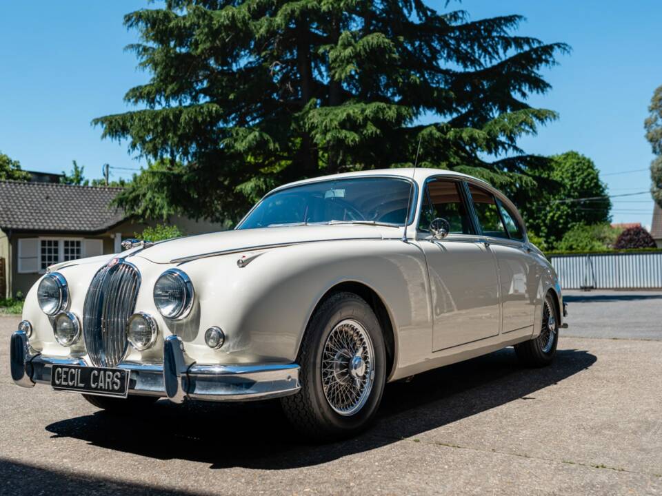 Bild 2/20 von Jaguar Mk II 3.8 (1963)