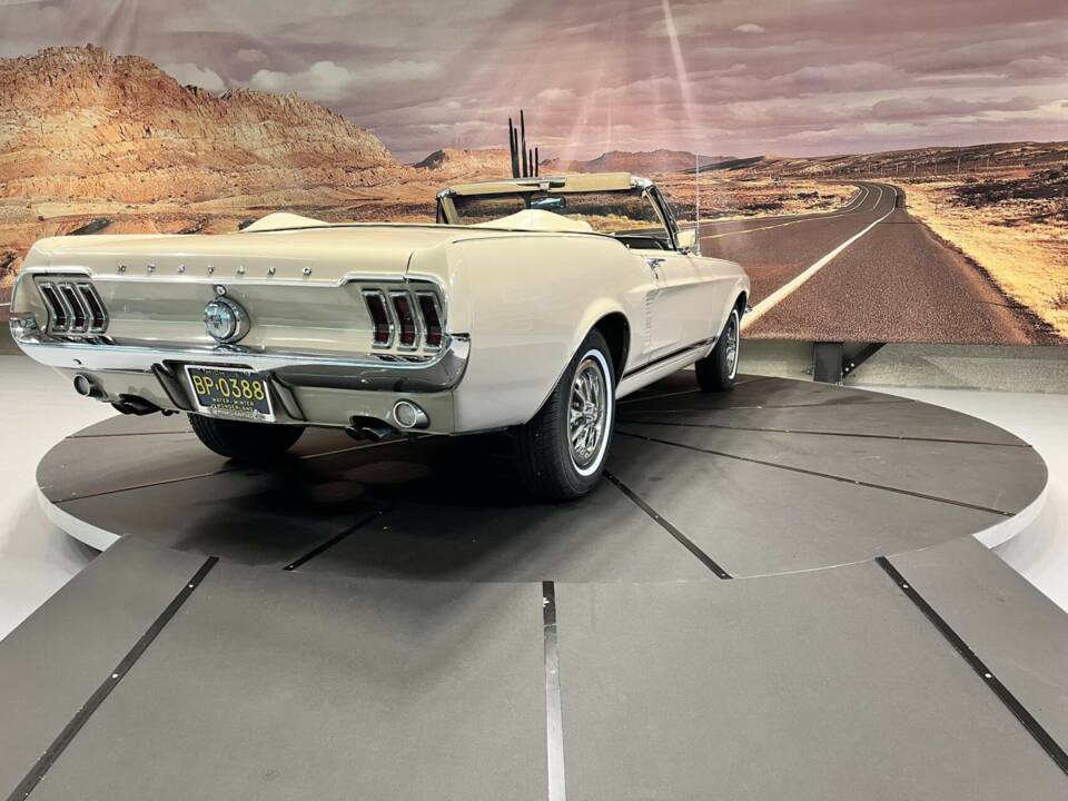 Immagine 3/50 di Ford Mustang 390 GTA (1967)