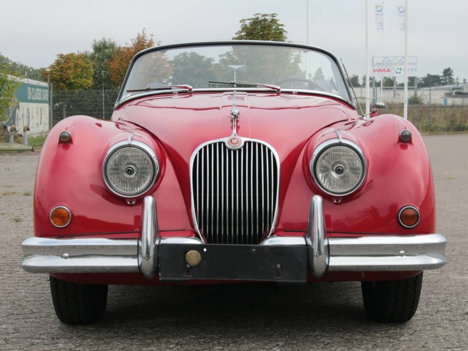 Immagine 9/84 di Jaguar XK 150 SE DHC (1958)