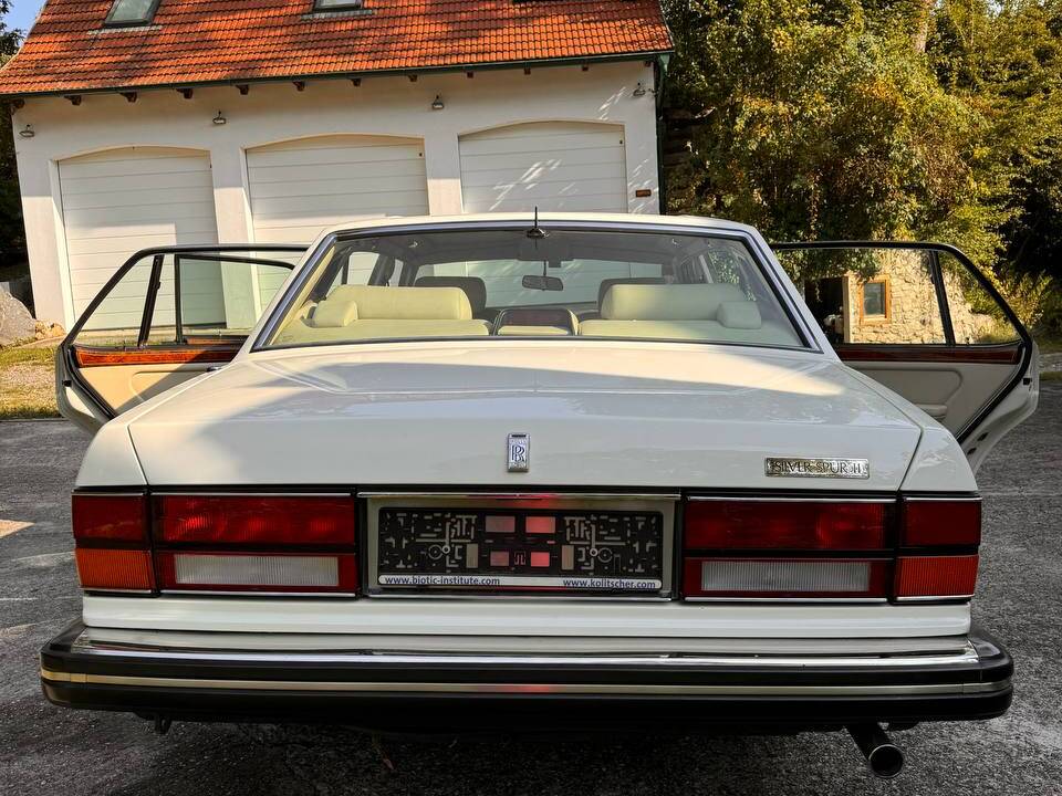 Bild 4/20 von Rolls-Royce Silver Spur II (1991)
