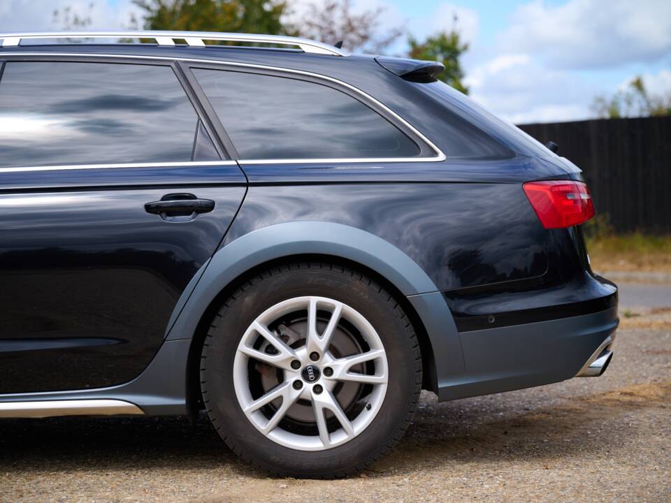 Bild 16/50 von Audi A6 3.0 TFSI allroad quattro (2012)