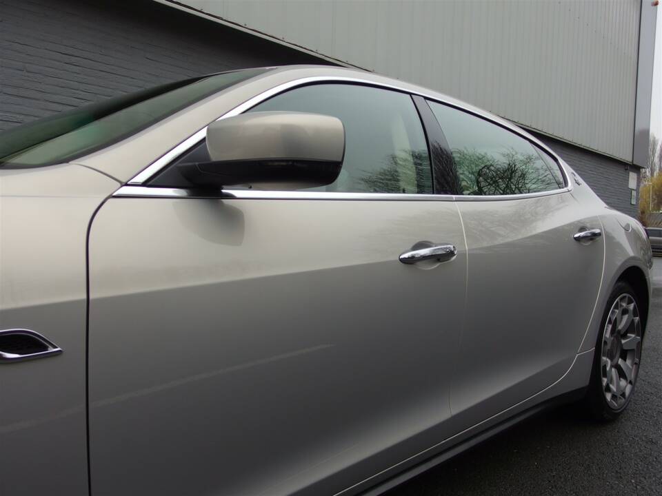 Image 23/90 of Maserati Quattroporte GTS (2013)