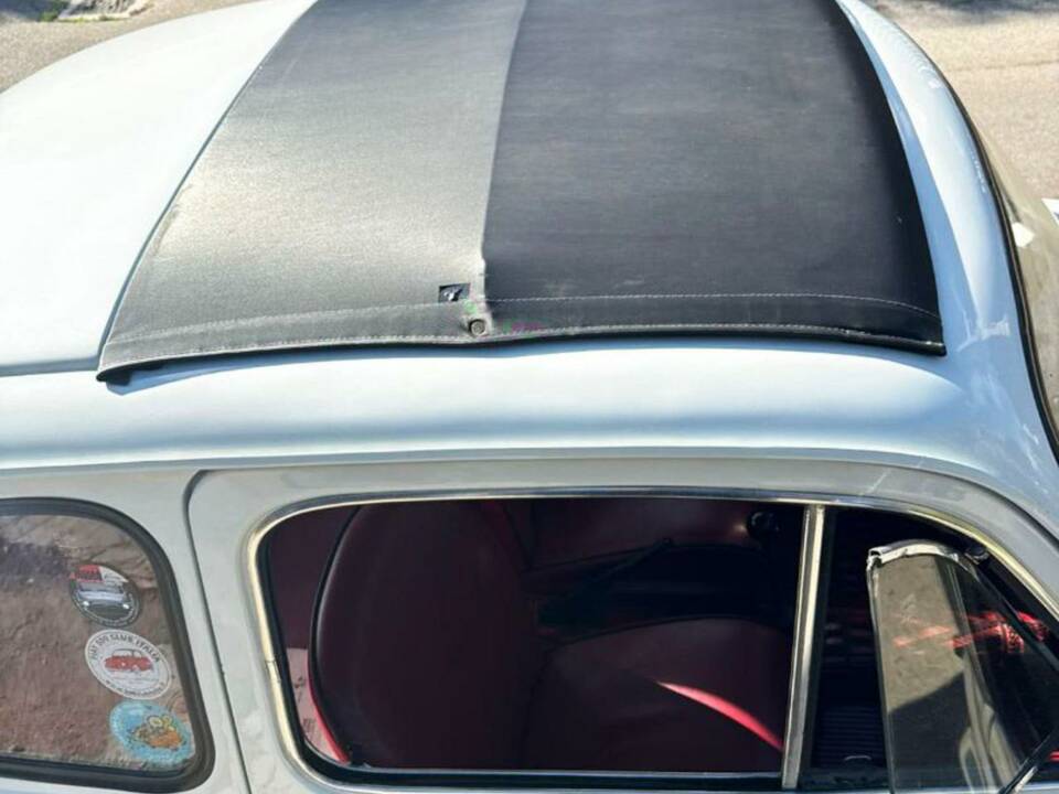 Image 16/32 of FIAT 500 R (1974)