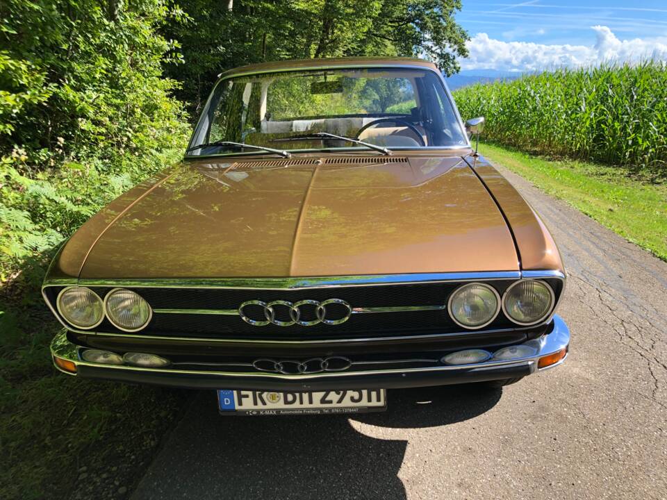 Image 4/7 of Audi 100 LS (1972)