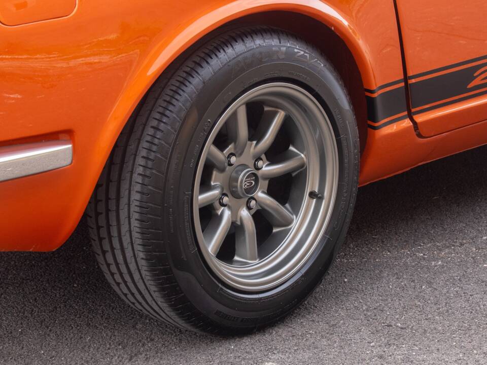 Image 11/50 of Datsun 240 Z (1972)