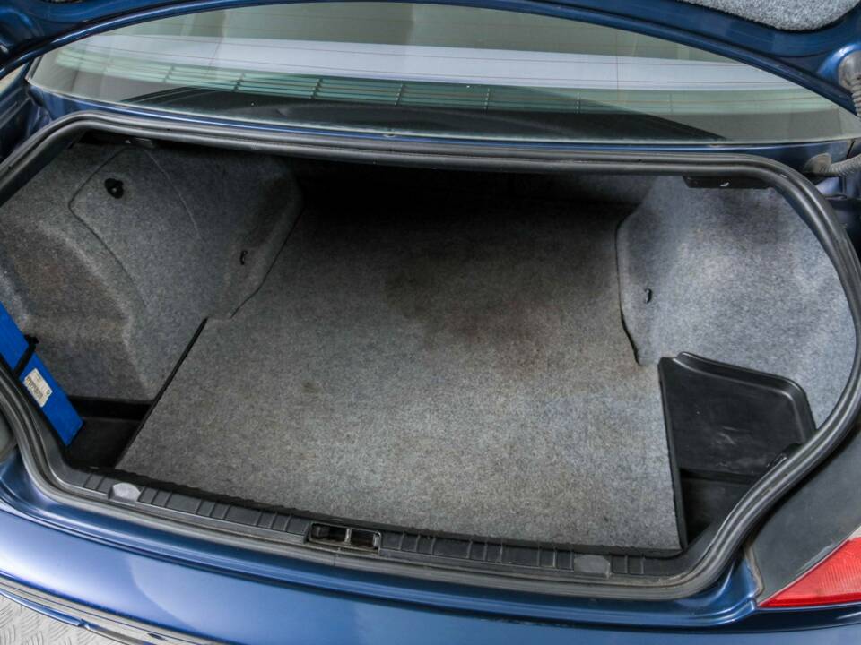 Bild 43/50 von BMW 320Ci (2003)