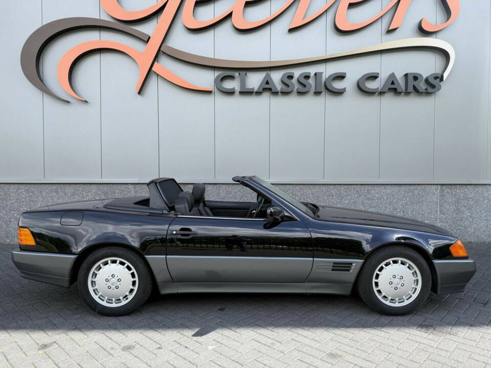 Image 10/50 de Mercedes-Benz 300 SL (1990)