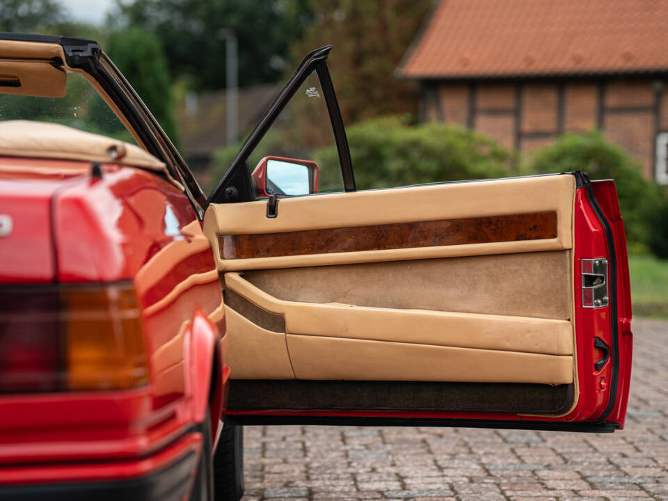 Image 45/46 of Maserati Biturbo Spyder Si (1986)