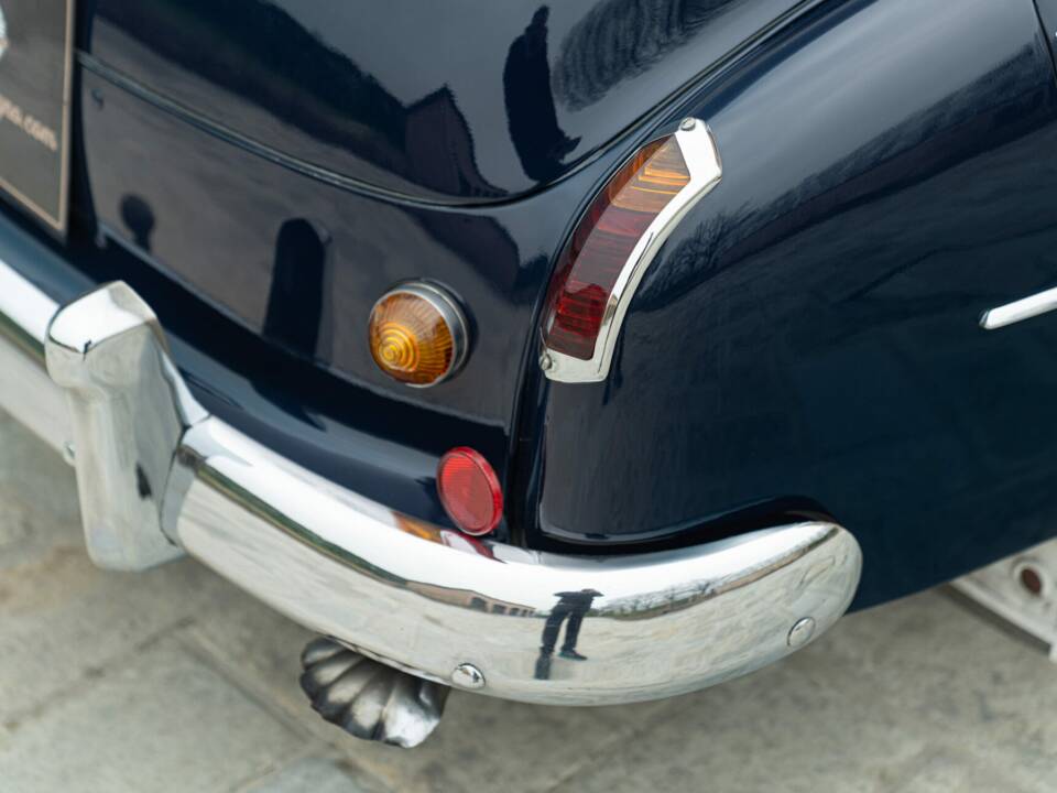 Bild 11/50 von Opel Kapitän (1951)
