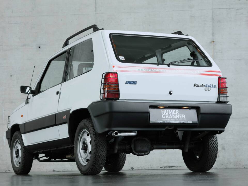 Bild 10/50 von FIAT Panda 4x4 1,0 (1990)