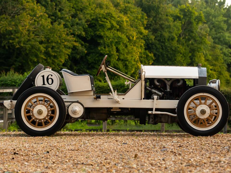 Image 2/29 of American LaFrance Type 40 Speedster (1916)