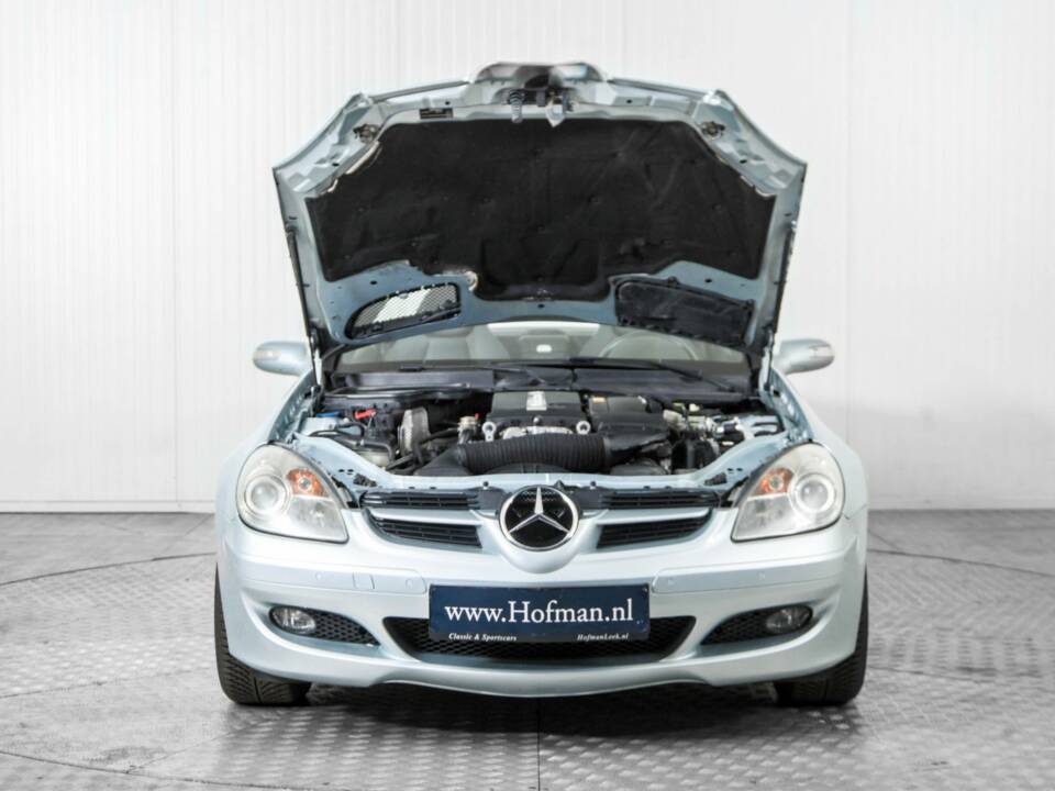 Immagine 37/50 di Mercedes-Benz SLK 200 Kompressor (2004)