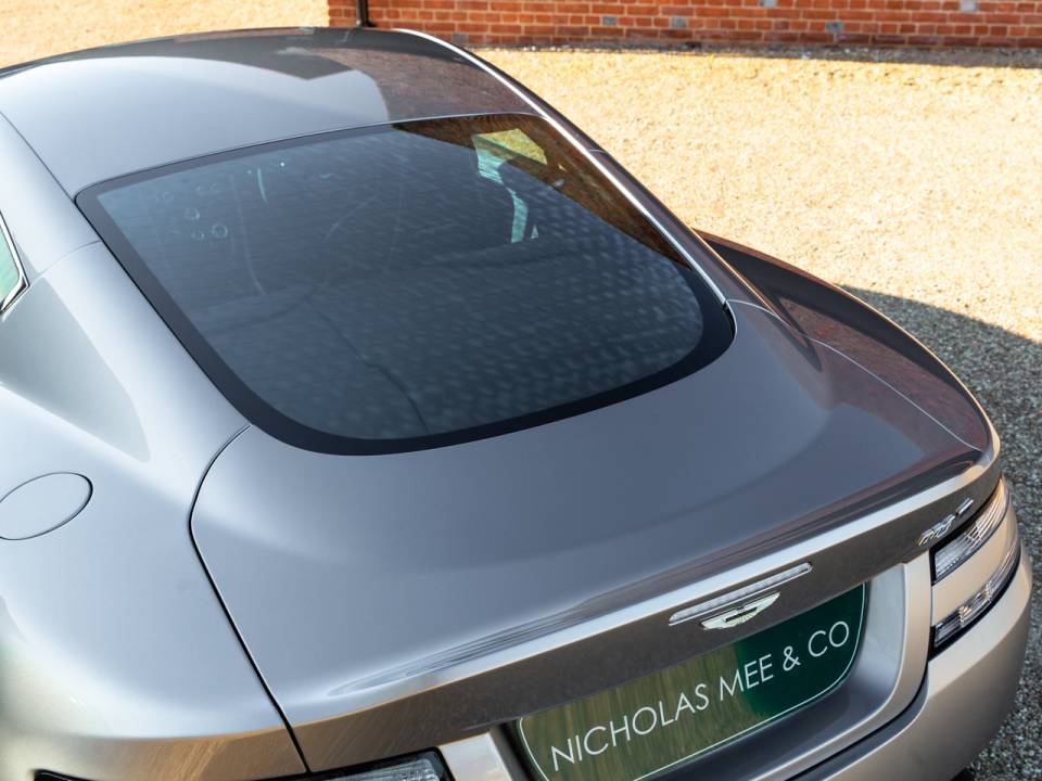 Imagen 37/50 de Aston Martin DB 9 GT &quot;Bond Edition&quot; (2015)