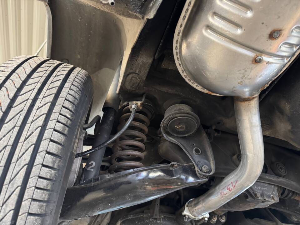 Bild 17/51 von Mercedes-Benz 300 D Turbo (1991)