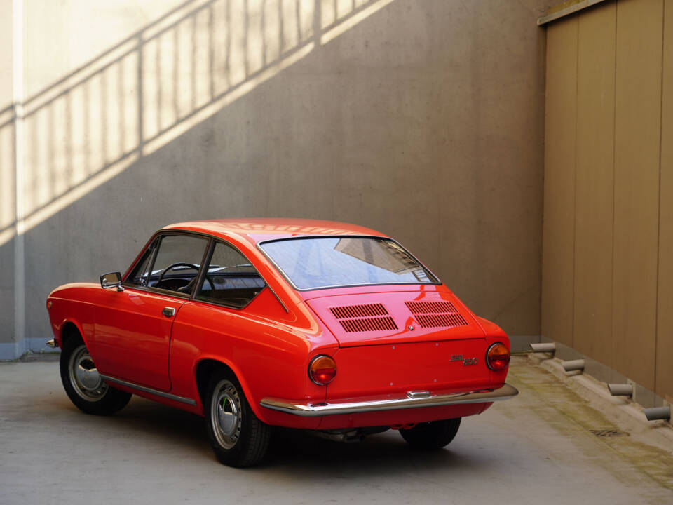 Image 3/94 of FIAT 850 Coupe (1966)