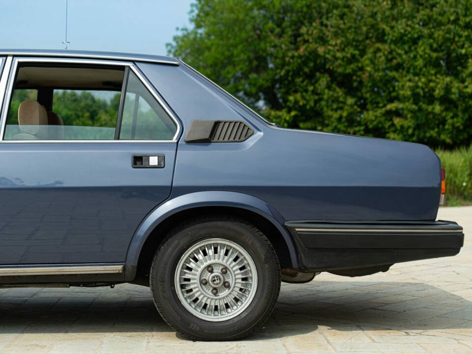 Image 16/50 of Alfa Romeo Alfa 6 - 2.5 (1979)