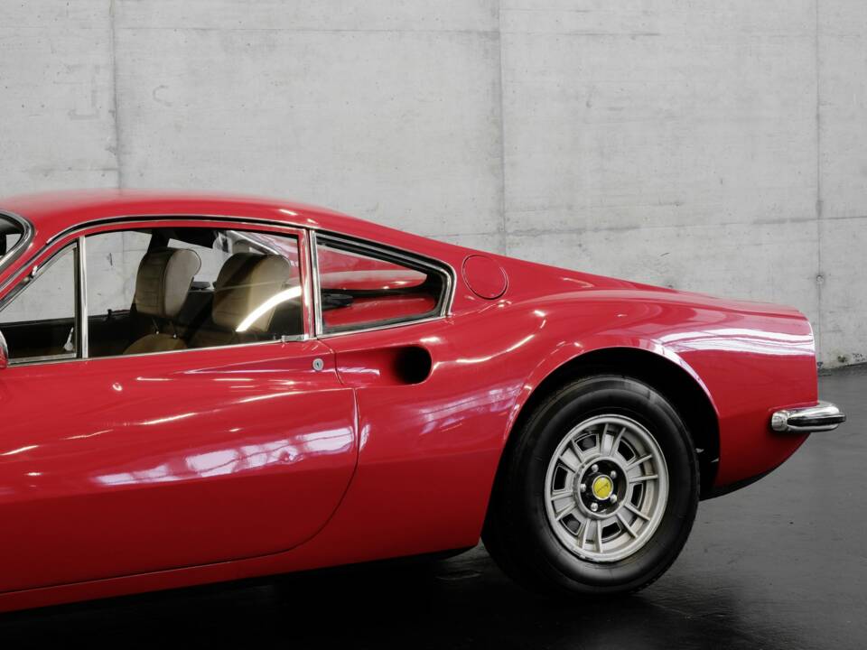 Bild 23/50 von Ferrari Dino 246 GT (1969)