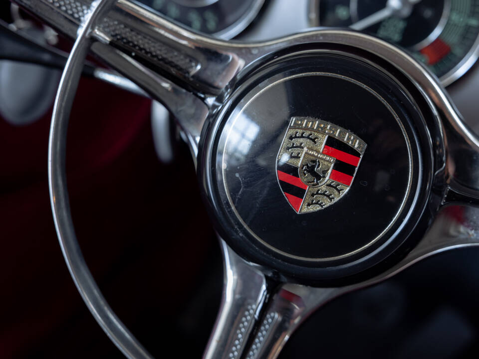 Image 12/41 of Porsche 356 C 1600 SC (1963)