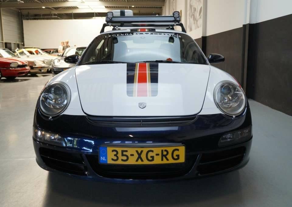 Image 23/50 de Porsche 911 Carrera (2005)