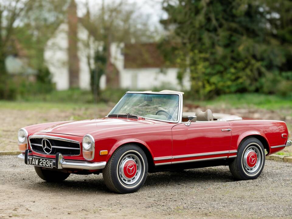Immagine 1/18 di Mercedes-Benz 280 SL (1970)