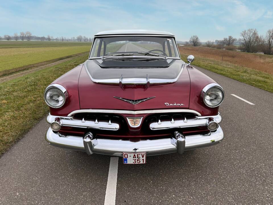 Image 3/8 of Dodge Coronet (1956)