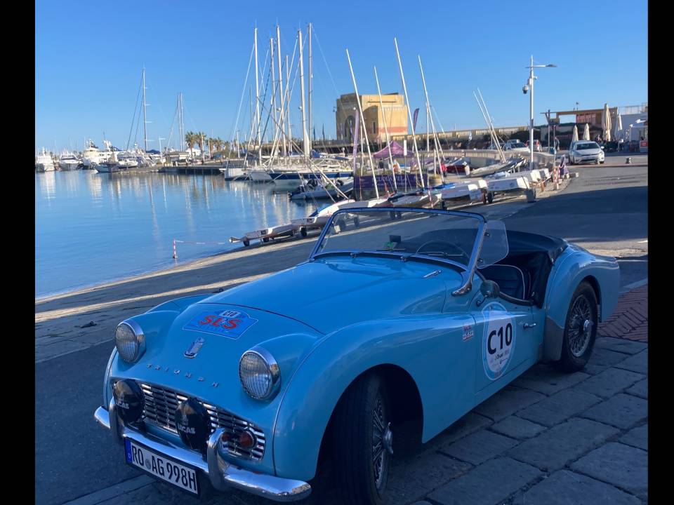 Image 1/42 of Triumph TR 3A (1960)