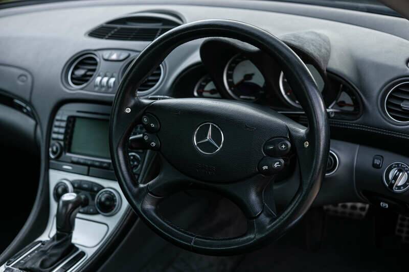 Bild 29/50 von Mercedes-Benz SL 55 AMG (2004)