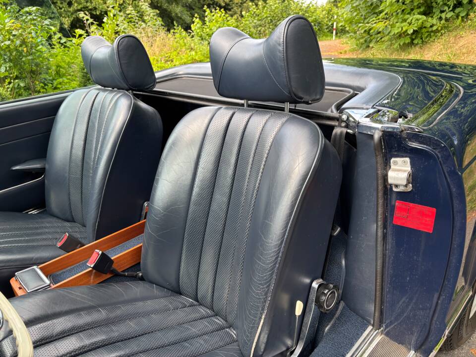 Imagen 10/53 de Mercedes-Benz 230 SL (1965)