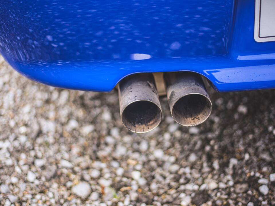 Image 36/45 of Audi RS2 Avant (1994)
