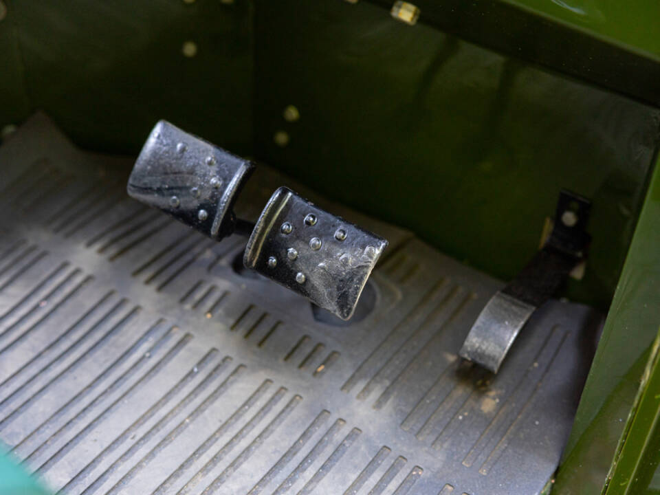 Bild 17/50 von Land Rover 80 (1948)
