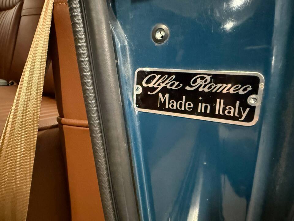 Bild 13/19 von Alfa Romeo 2600 Sprint (1964)
