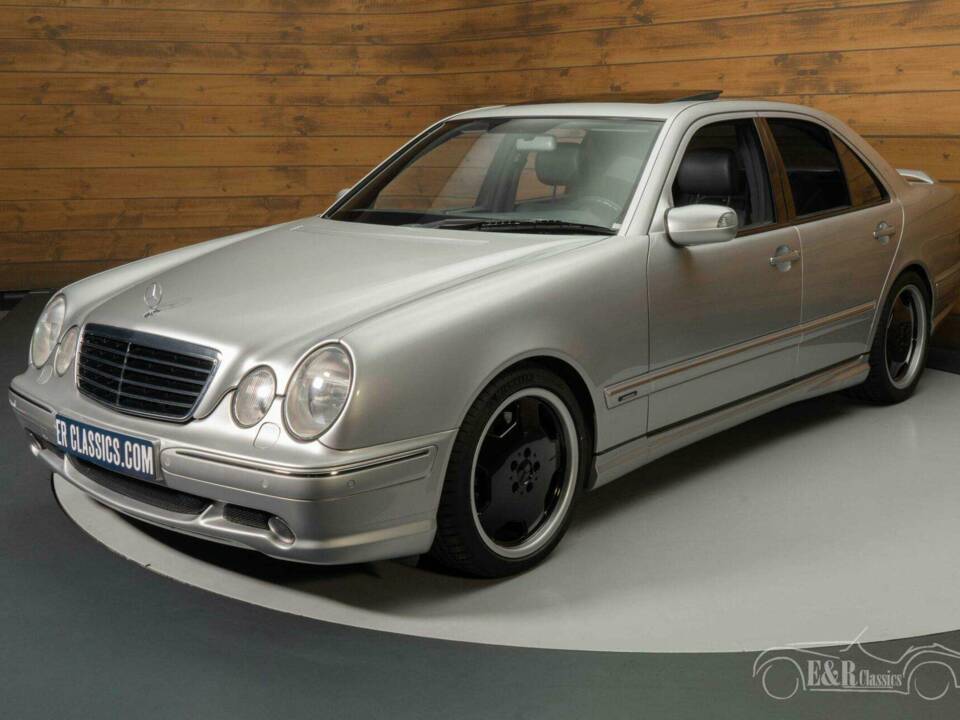 Image 5/19 of Mercedes-Benz E 55 AMG (2001)