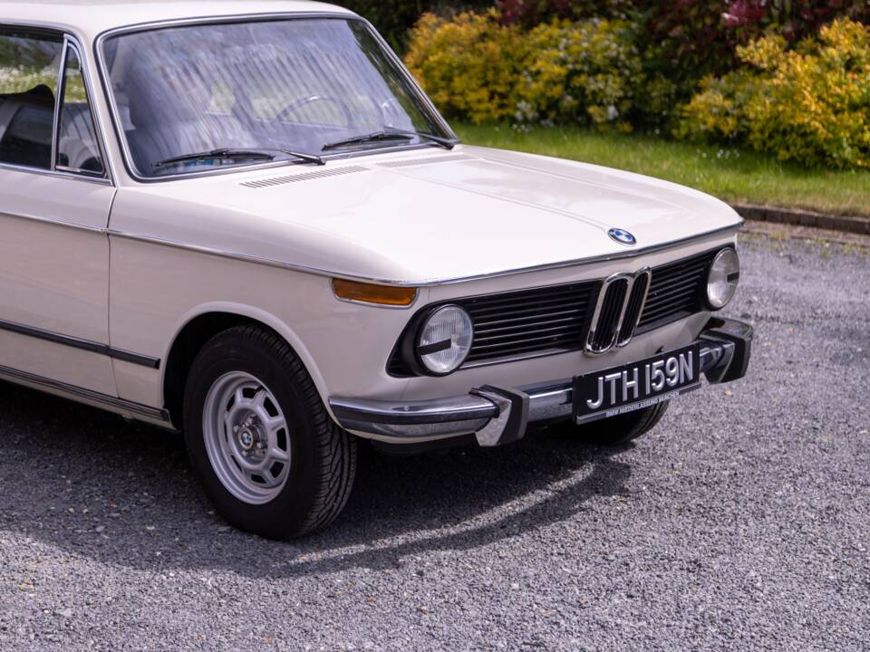Imagen 35/50 de BMW 1802 (1975)