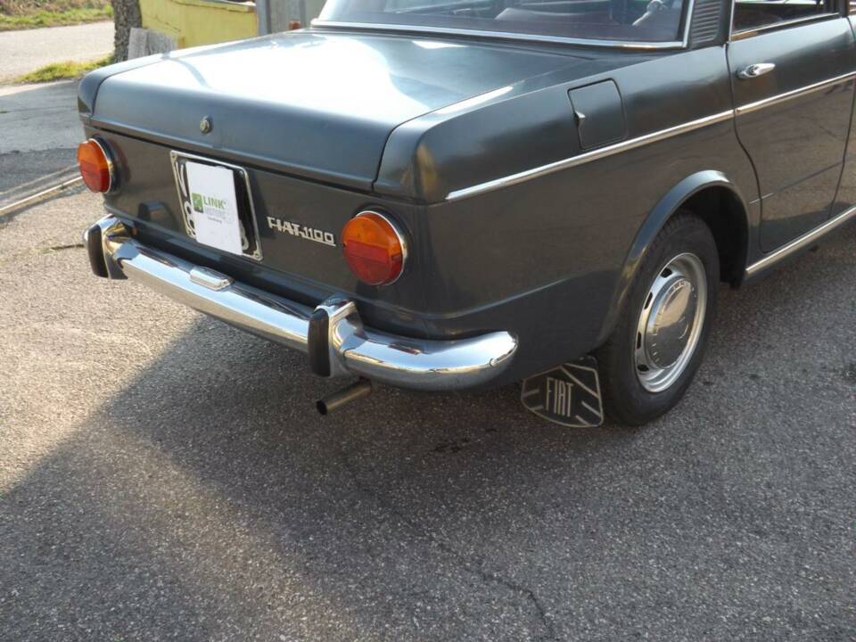 Image 45/50 of FIAT 1100 R (1967)