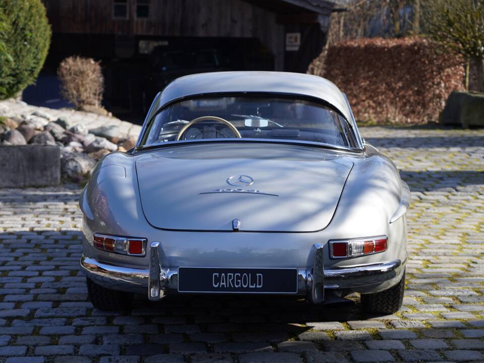 Image 7/14 of Mercedes-Benz 300 SL Roadster (1958)