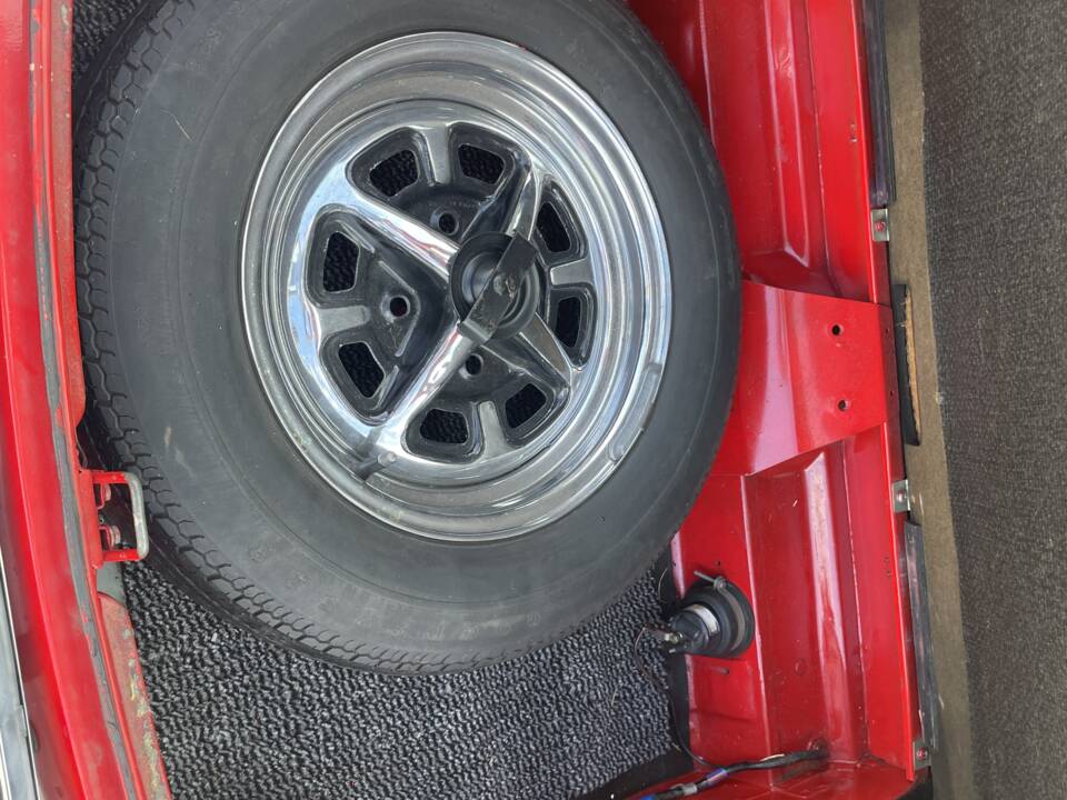 Image 12/13 de MG MGB GT (1976)