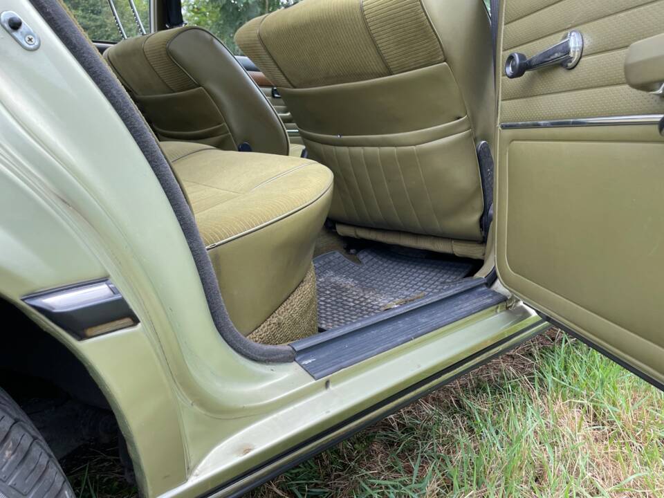 Image 59/100 de BMW 528i (1980)