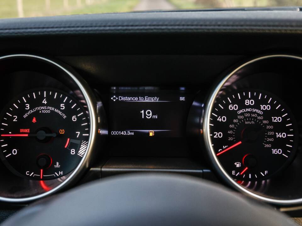 Image 29/38 of Ford Mustang 5.0 (2015)