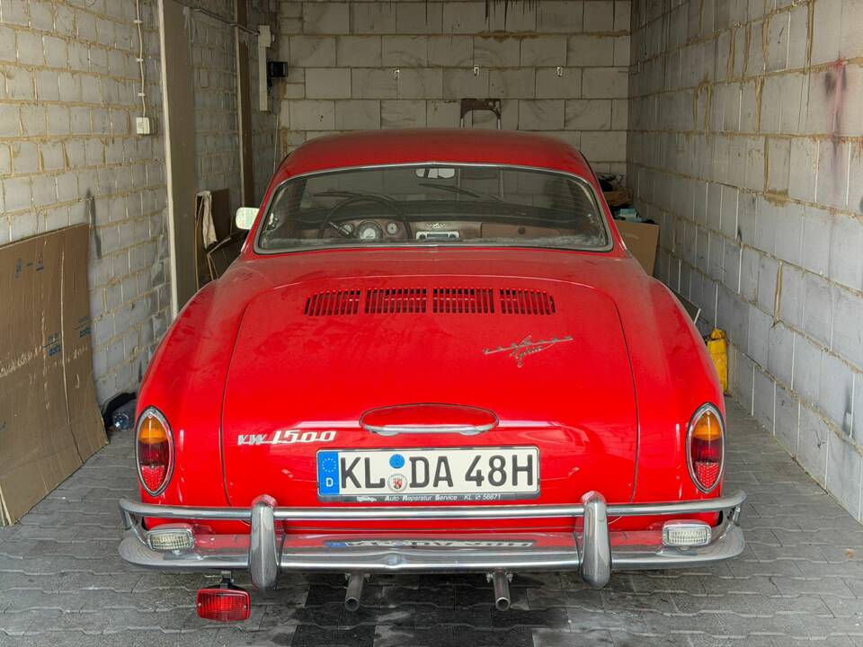 Image 2/9 de Volkswagen Karmann Ghia 1500 (1968)