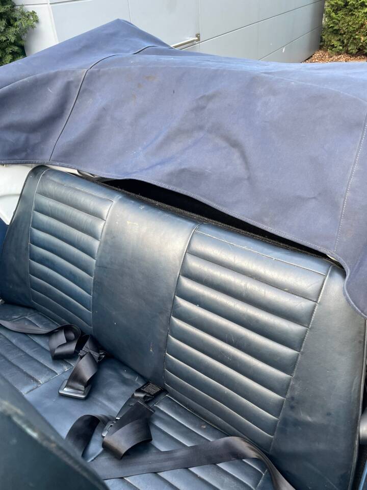 Image 7/17 of Volkswagen Maggiolone 1303 (1978)