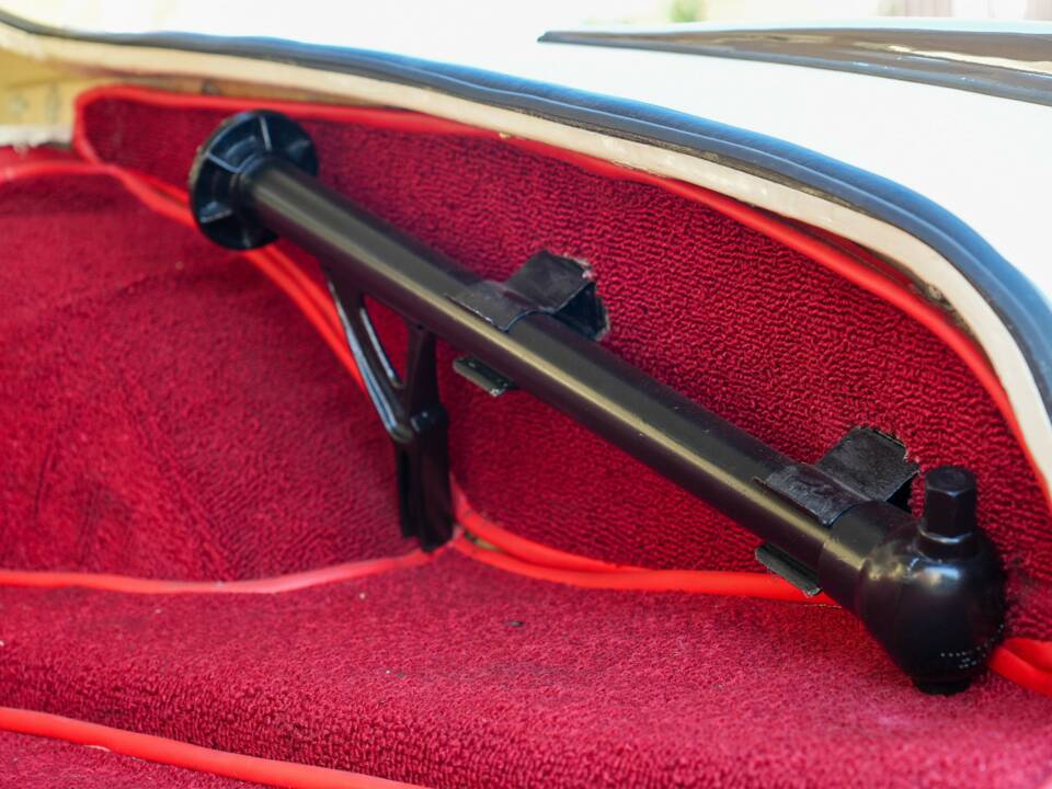 Afbeelding 30/50 van Borgward Isabella Coupe-Cabriolet (1961)