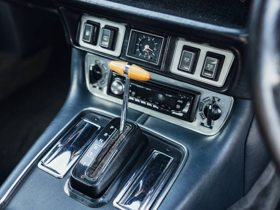 Imagen 25/50 de Jaguar XJ 6 4.2 (1982)