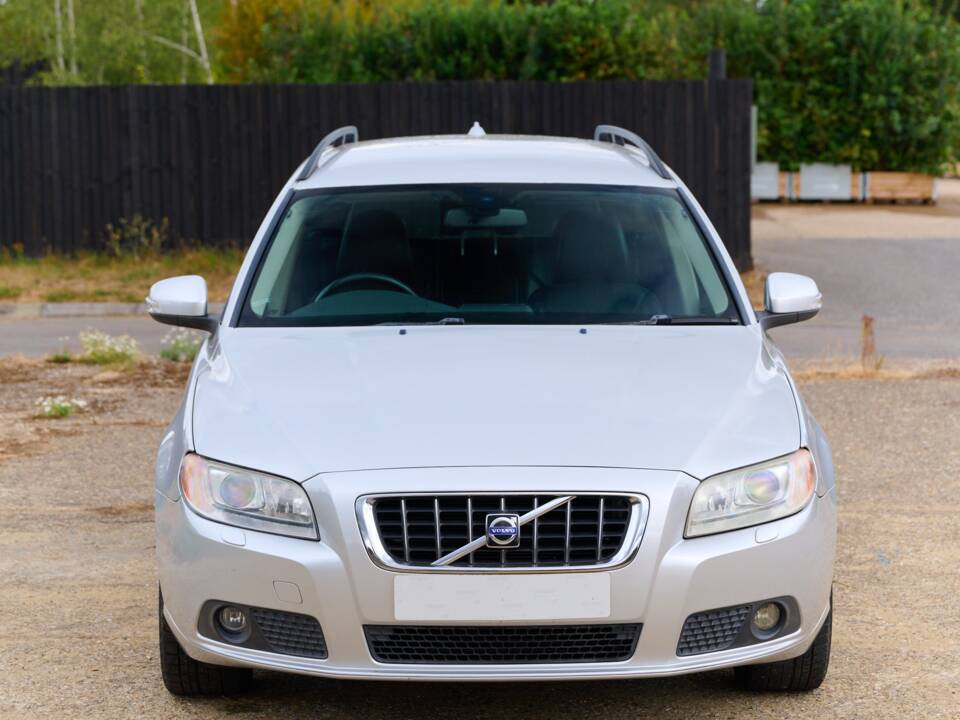Imagen 7/50 de Volvo V70 AWD (2009)